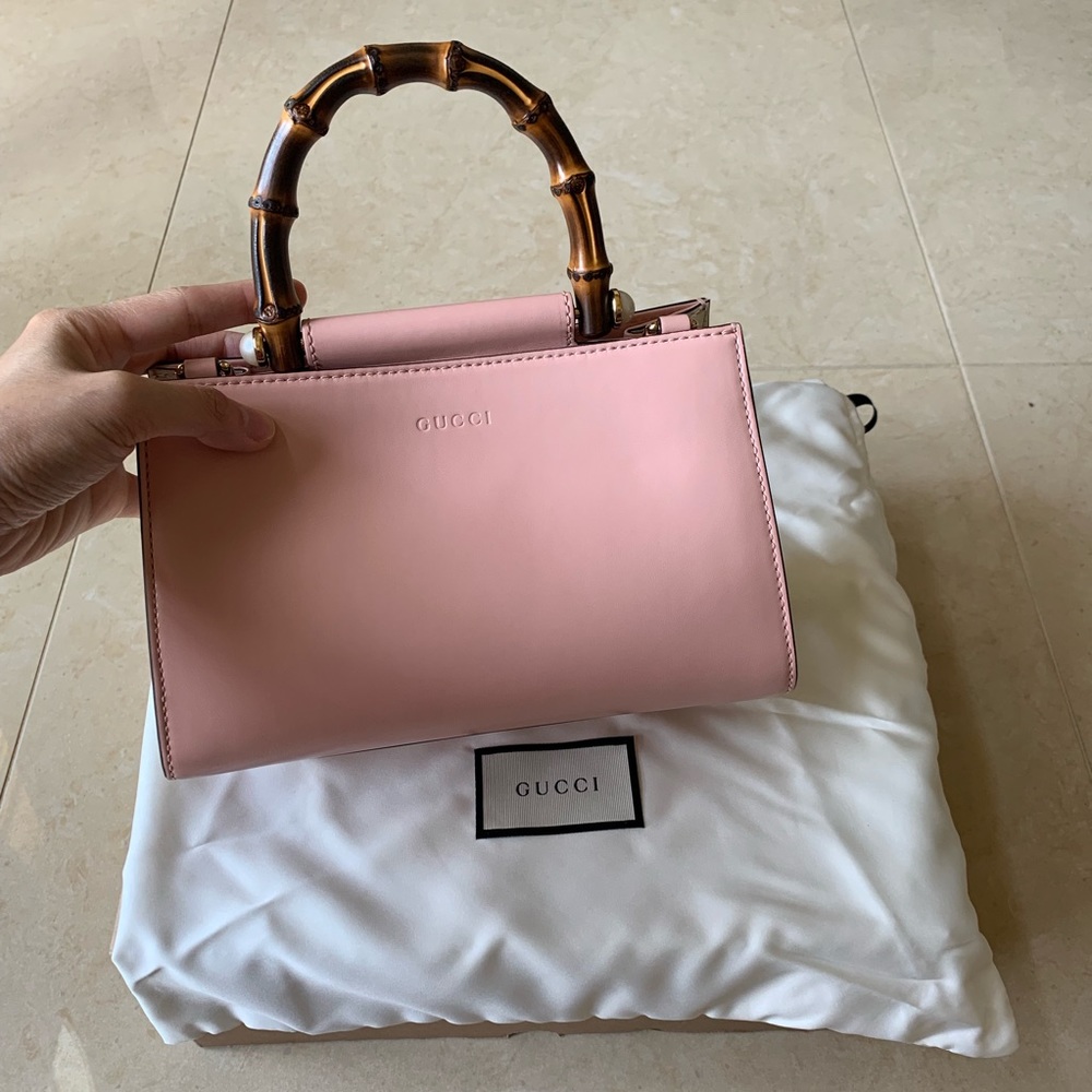 NWT Gucci Nymphaea leather mini bag with strap